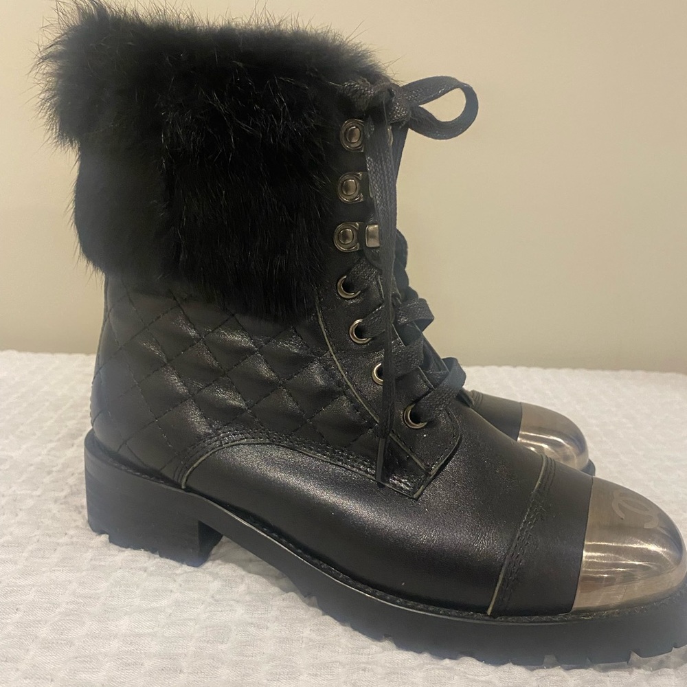 CHANEL Black Lace Up Boots with Quilted Leather
